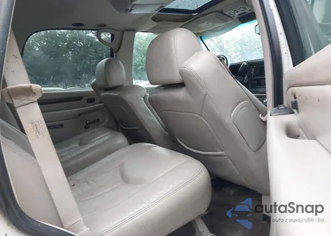 2004 Cadillac Escalade Standard from USA, damaged, VIN 1GYEK63N94R312811